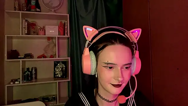 MabelDefina's cam snapshot