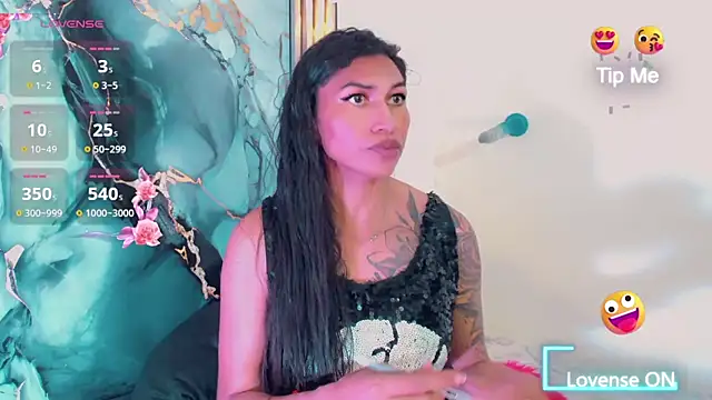 khiara_moretti live sex cam