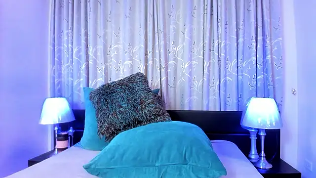 Blue_Foxxx's cam snapshot