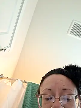 Katiekinkz669's cam snapshot