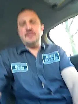 MrMechanic38 live sex cam