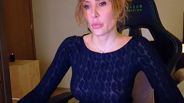 lunavicexxx live sex cam