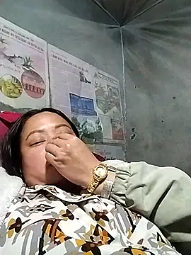 AlilaK2's cam snapshot