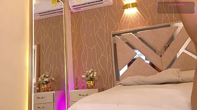 Sophia_blade1 live sex cam