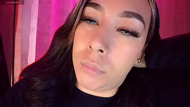 leahtemptation3 live sex cam