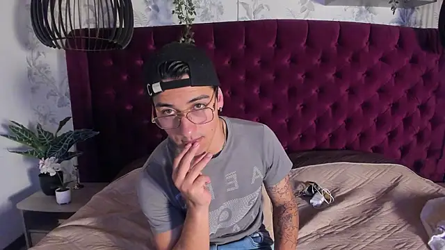 Andy_Joy_ live sex cam