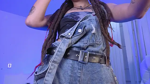 _sharlotte777's cam snapshot