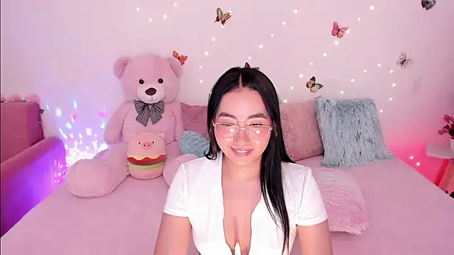 Zara_uwu_ live sex cam
