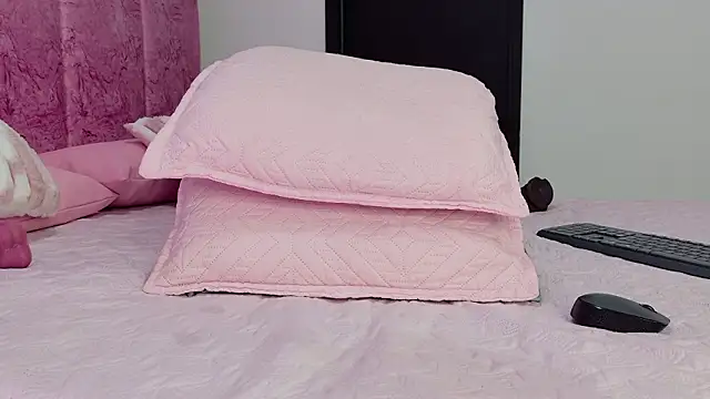 kendal_rossi live sex cam