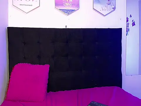 DakotaRouse1's cam snapshot