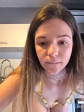 lucie_mehott live sex cam