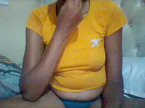 Ntombizodwa10's cam snapshot