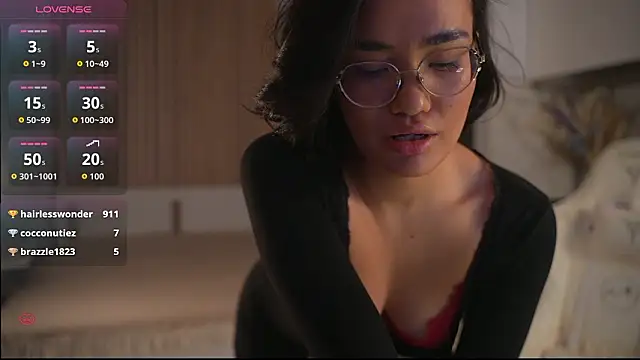 Eliasian live sex cam