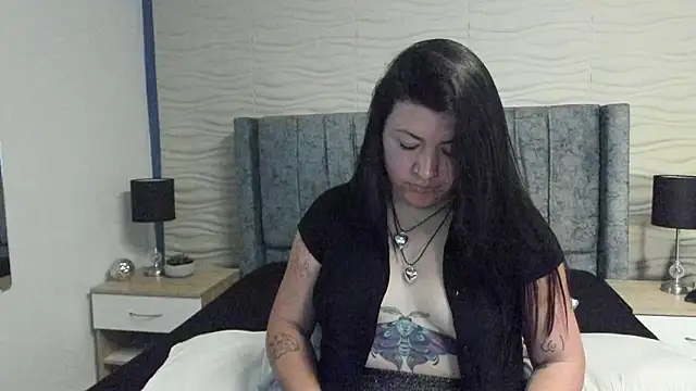 Ayleen_Miller's cam snapshot