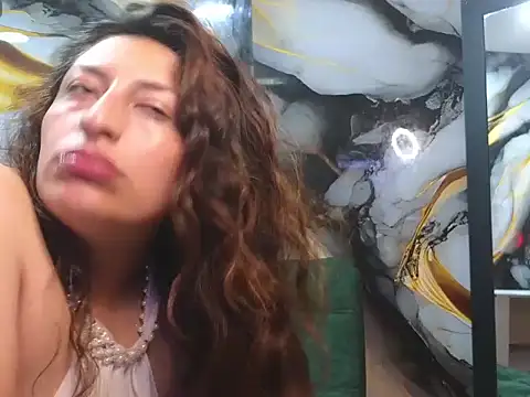 _maugthy23's cam snapshot