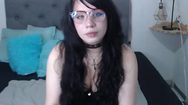 CHERRY_DARCK's cam snapshot