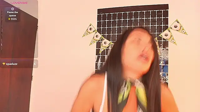 Emma_Sanz__'s cam snapshot