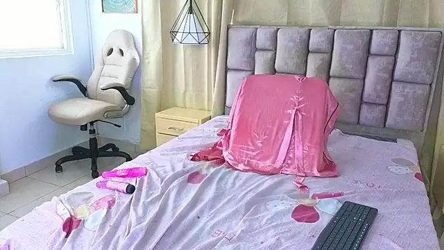 scarlettjohnson_'s cam snapshot