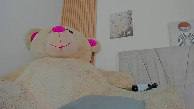 alix_pretty18 live sex cam