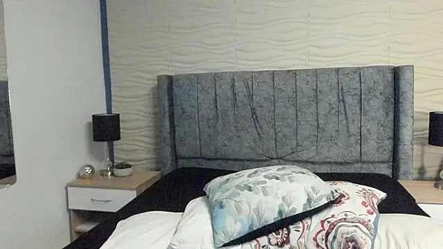 Ayleen_Miller's cam snapshot