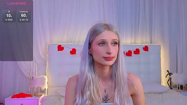 Monica_Leen live sex cam