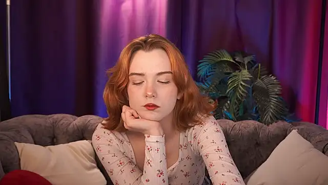 AvaRyder live sex cam