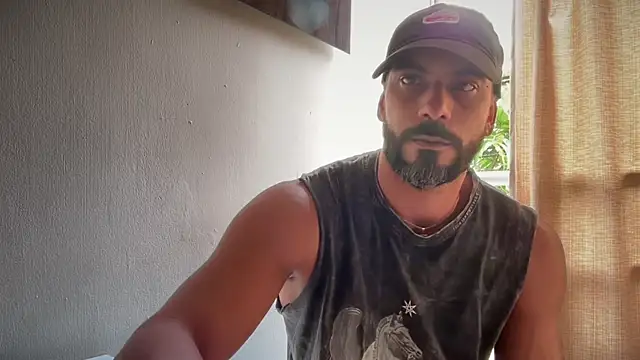 romeolovedark live sex cam