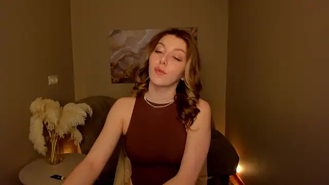 MollyMeltorr's cam snapshot