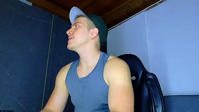 ALANNFERRER's cam snapshot