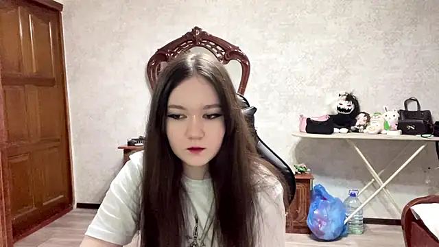 CrunchBerries's cam snapshot