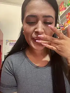 Sara_fun live sex cam