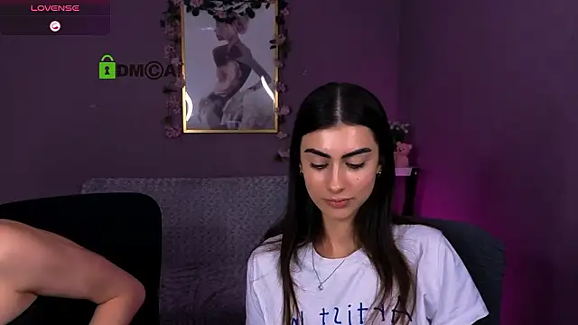 nekky_mouse live sex cam