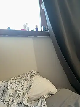 Steffi_Snowbunny live sex cam