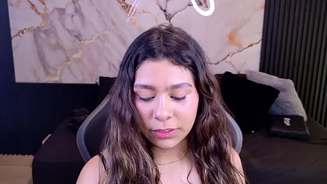 Sophie19__'s cam snapshot