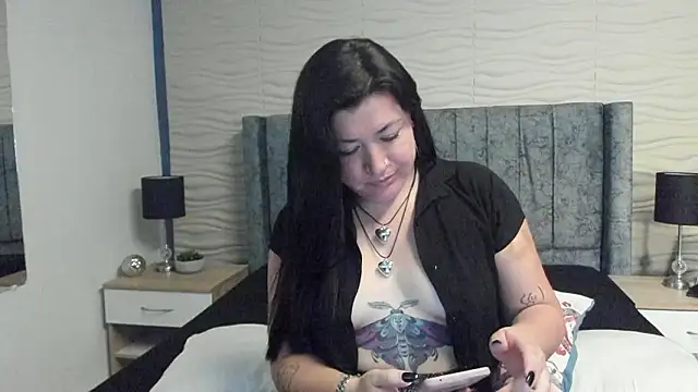 Ayleen_Miller's cam snapshot