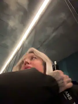 Chiibi's cam snapshot