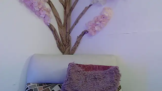 Kira_Monte's cam snapshot