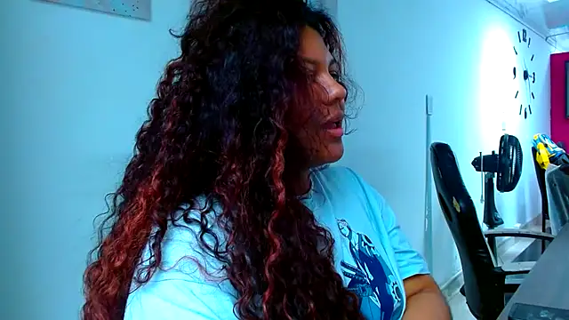 CloeStron's cam snapshot