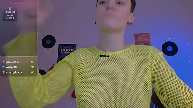 emi_fade's cam snapshot