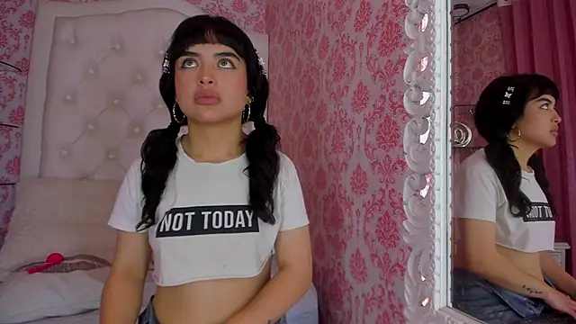 Mai_Rouse's cam snapshot