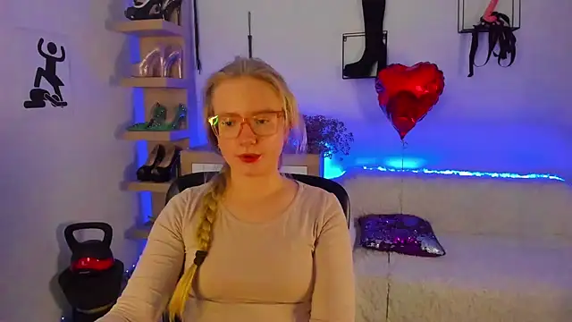 NancyHottie's cam snapshot