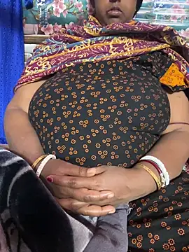 Beauty-queen's cam snapshot