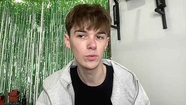 YourMilkyGuy live sex cam