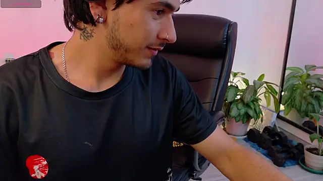 Elian_savoy live sex cam