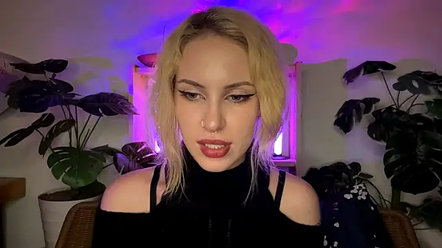 FruitedRiding's cam snapshot