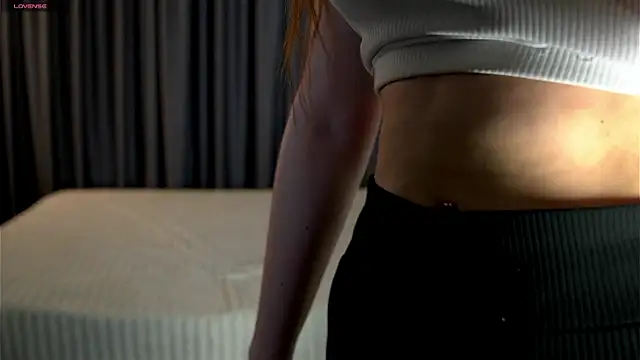 MarenCalarco live sex cam