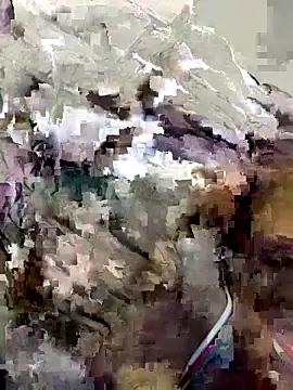 loveofpetitegirls34's cam snapshot