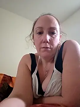 Wisie_Cutie live sex cam