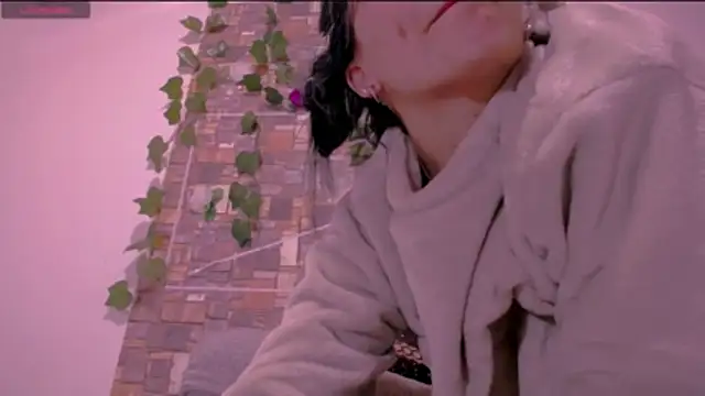 CrazyRousex's cam snapshot