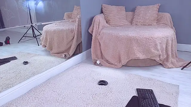 SpoilM3Mor3 live sex cam